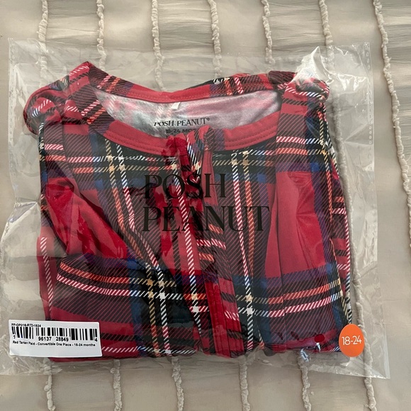 NWOT- Posh Peanut red tartan convertible pajama 18-24 months - Picture 3 of 4